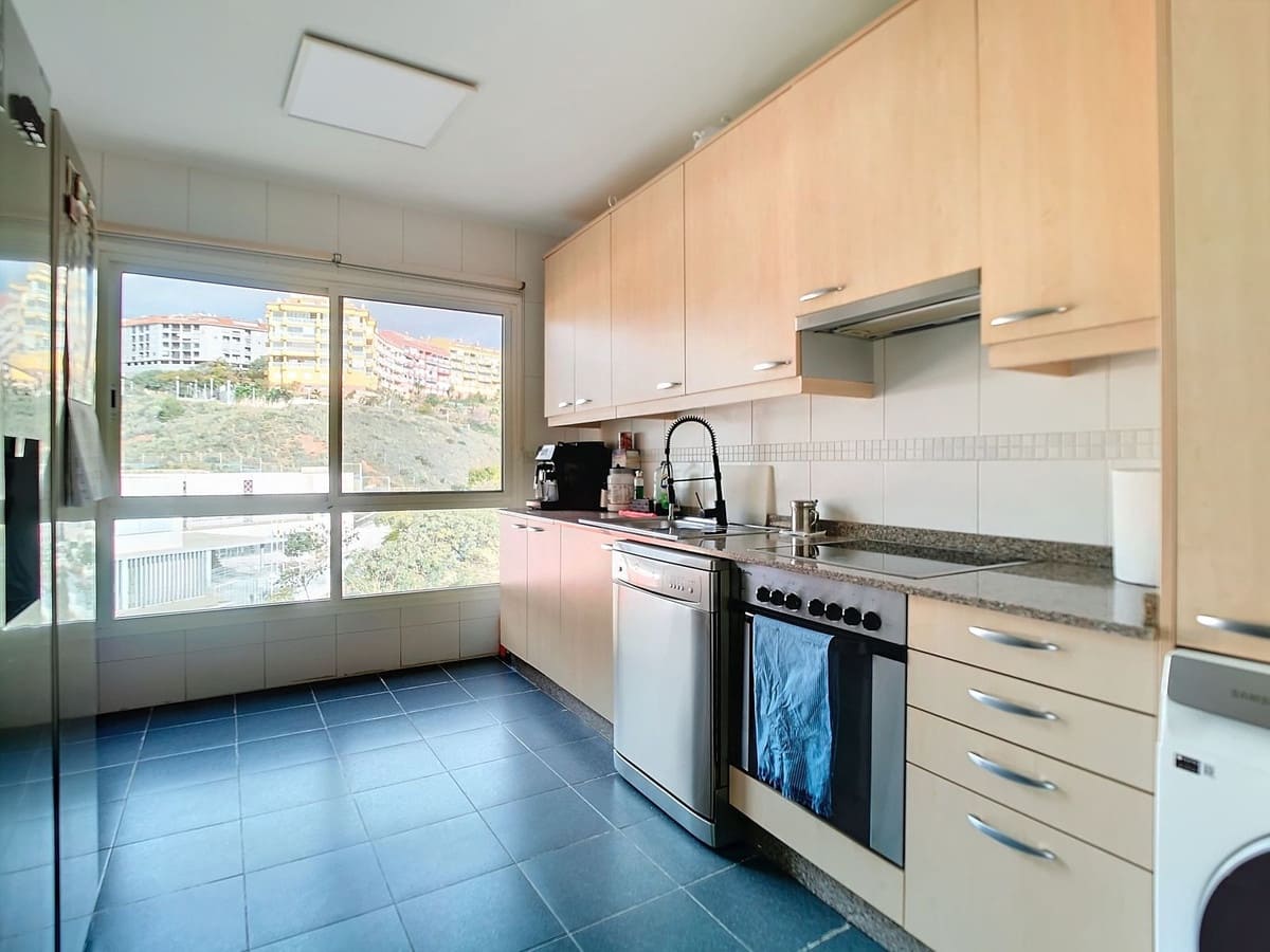 2 camera da letto Appartamento in vendita in Fuengirola con piscina garage - 355.000 € (Rif: 9096677)