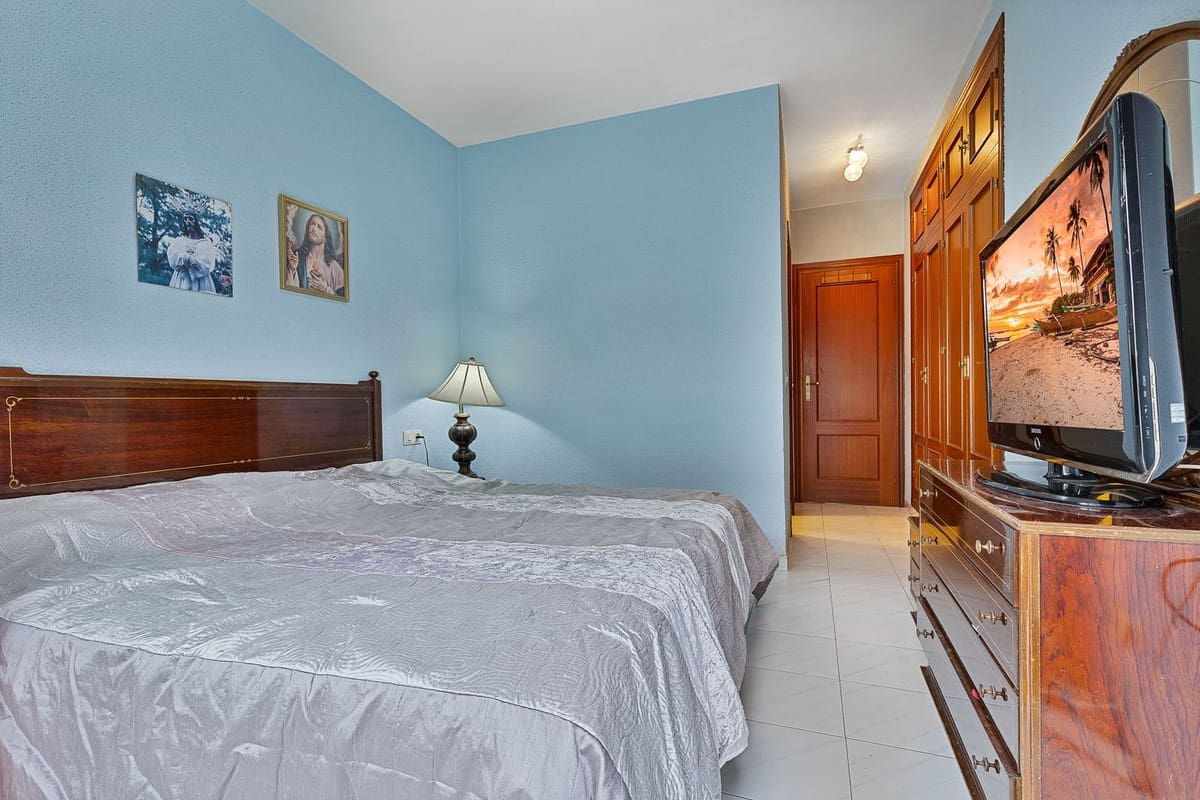 Chalet de 5 habitaciones en Mijas en venta - 637.000 € (Ref: 9096679)