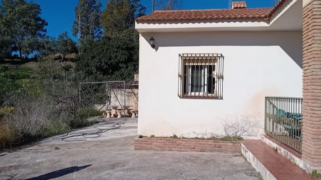 4 soveværelse Finca/Landehus til salg i Cártama - € 190.000 (Ref: 9096680)