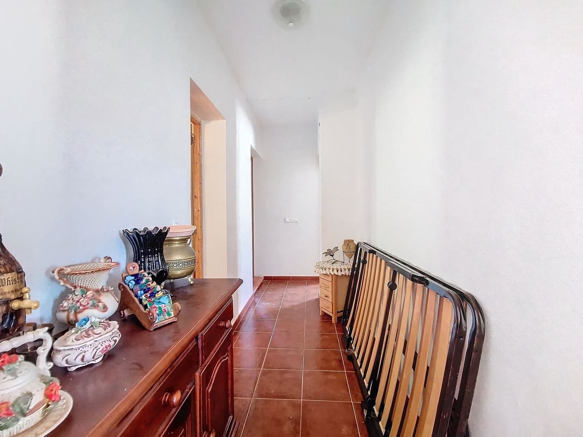 4 soveværelse Finca/Landehus til salg i Cartama - € 190.000 (Ref: 9096680)