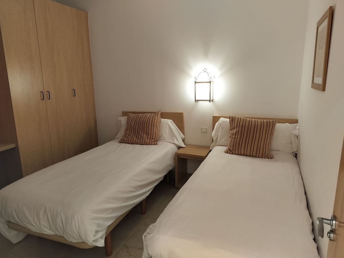 3 Zimmer Apartment zu verkaufen in Manilva mit Pool Garage - 355.000 € (Ref: 9099700)