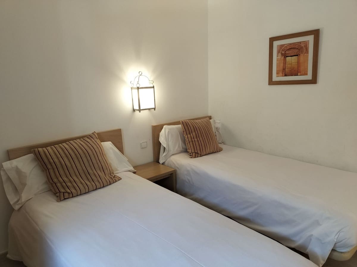 3 Zimmer Apartment zu verkaufen in Manilva mit Pool Garage - 355.000 € (Ref: 9099700)