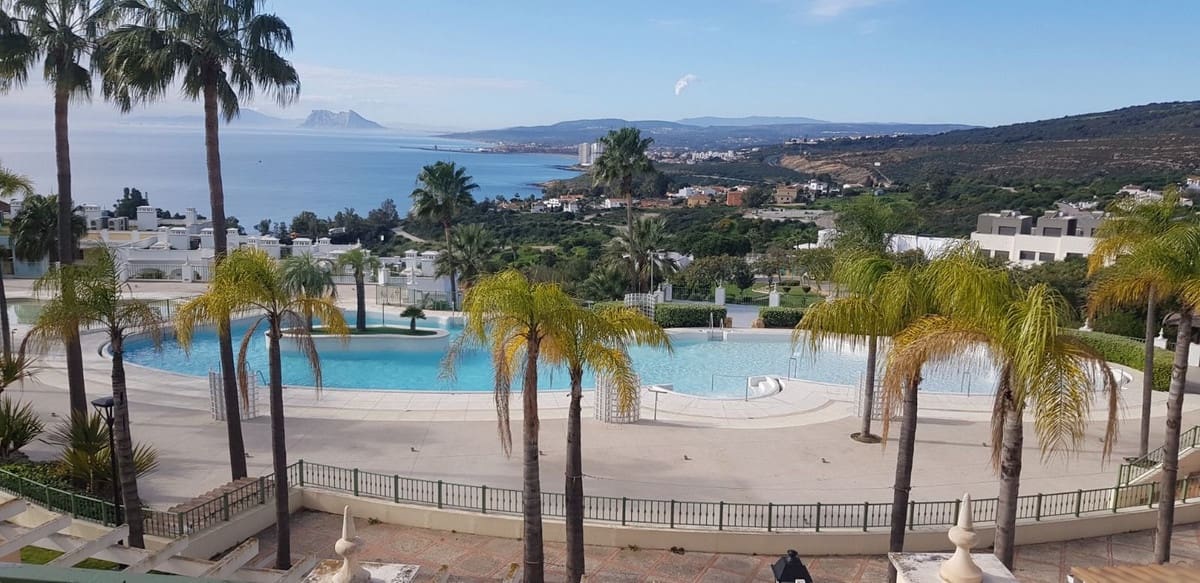 3 bedroom Apartment for sale in Manilva with pool garage - € 265,000 (Ref: 9099700)