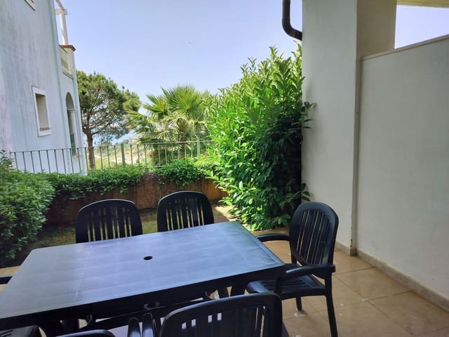3 quarto Apartamento para venda em Manilva com piscina garagem - 265 000 € (Ref: 9099700)