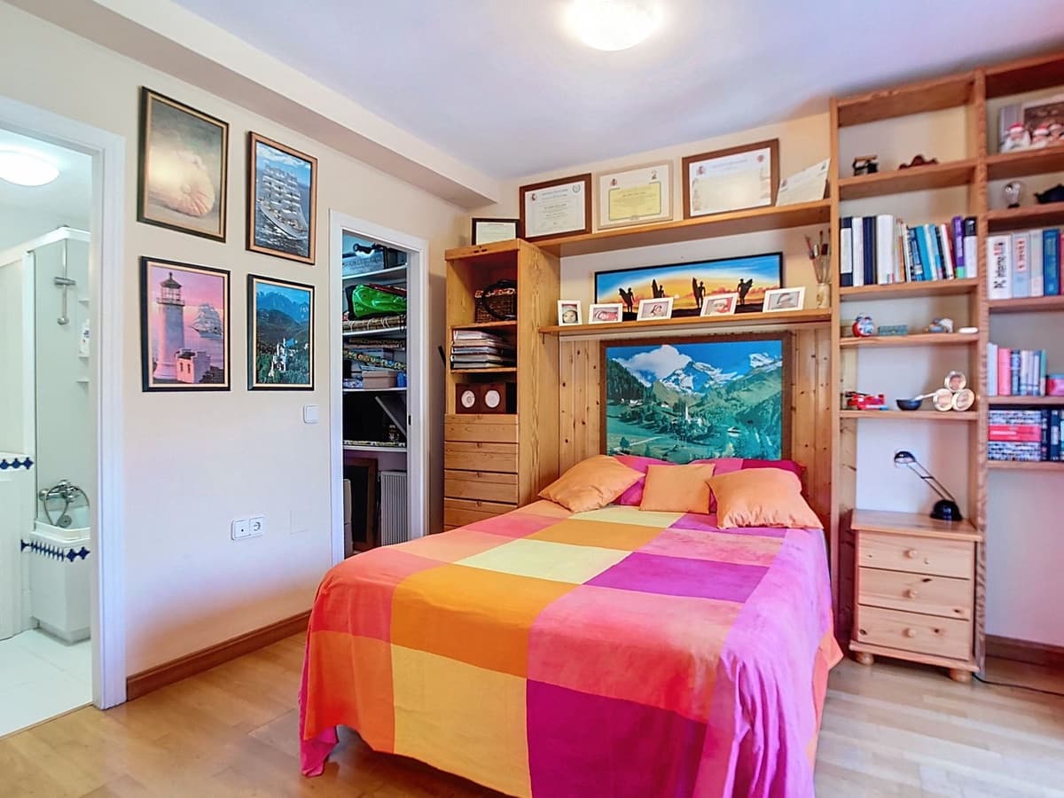 4 bedroom Semi-detached Villa for sale in Arroyo de la Miel with pool - € 510,000 (Ref: 9103574)