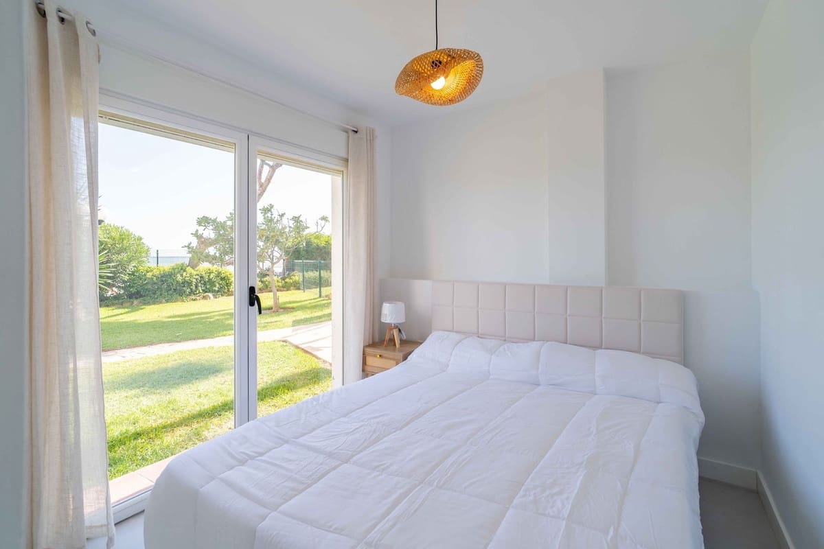 3 slaapkamer Appartement te koop in Riviera del Sol met zwembad garage - € 569.000 (Ref: 9129469)