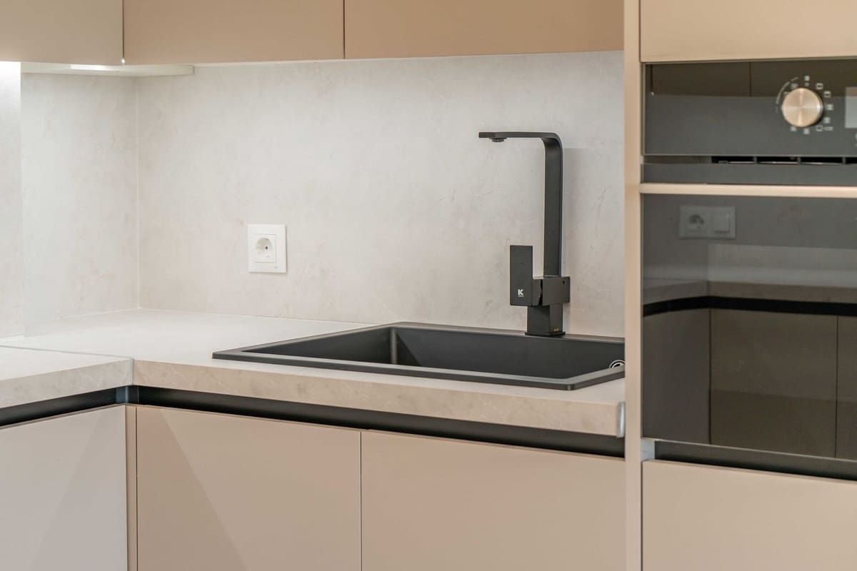 3 slaapkamer Appartement te koop in Riviera del Sol met zwembad garage - € 569.000 (Ref: 9129469)