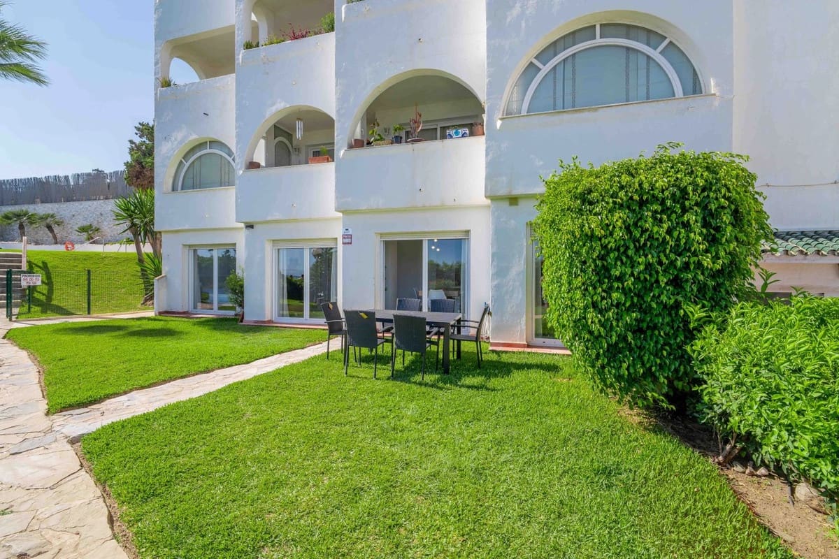 3 slaapkamer Appartement te koop in Riviera del Sol met zwembad garage - € 569.000 (Ref: 9129469)