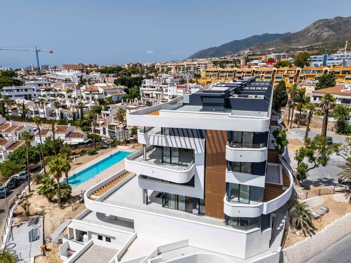 3 Zimmer Apartment zu verkaufen in Torremolinos mit Pool Garage - 630.000 € (Ref: 9184331)