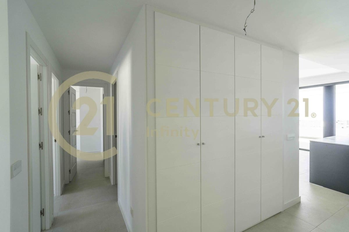 3 bedroom Apartment for sale in Torremolinos with pool garage - € 630,000 (Ref: 9184331)