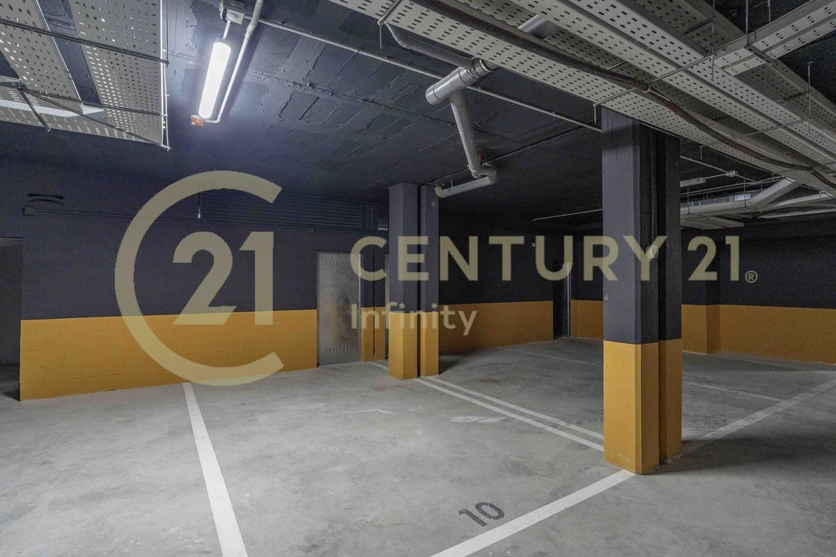 3 bedroom Apartment for sale in Torremolinos with pool garage - € 630,000 (Ref: 9184331)