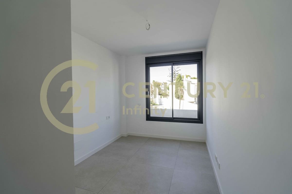 3 sovrum Lägenhet till salu i Torremolinos med pool garage - 630 000 € (Ref: 9184331)