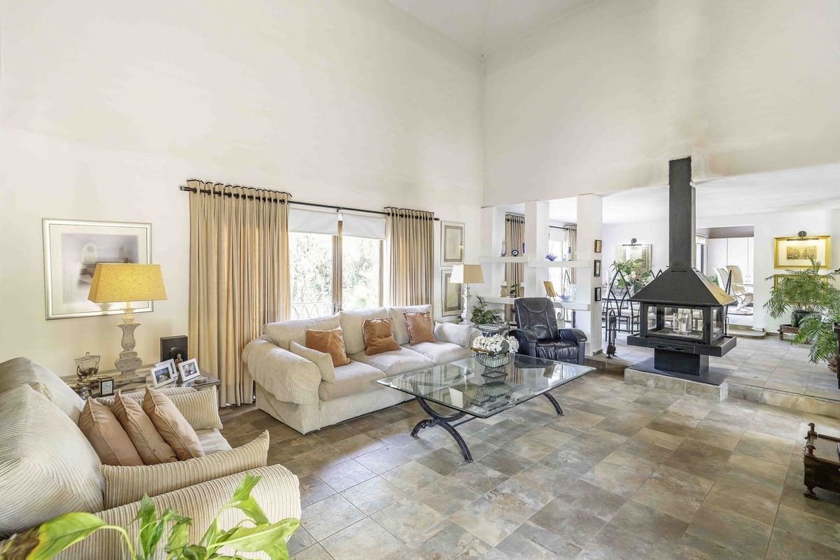 6 camera da letto Villa in vendita in Entrerrios con piscina garage - 1.195.000 € (Rif: 9200102)