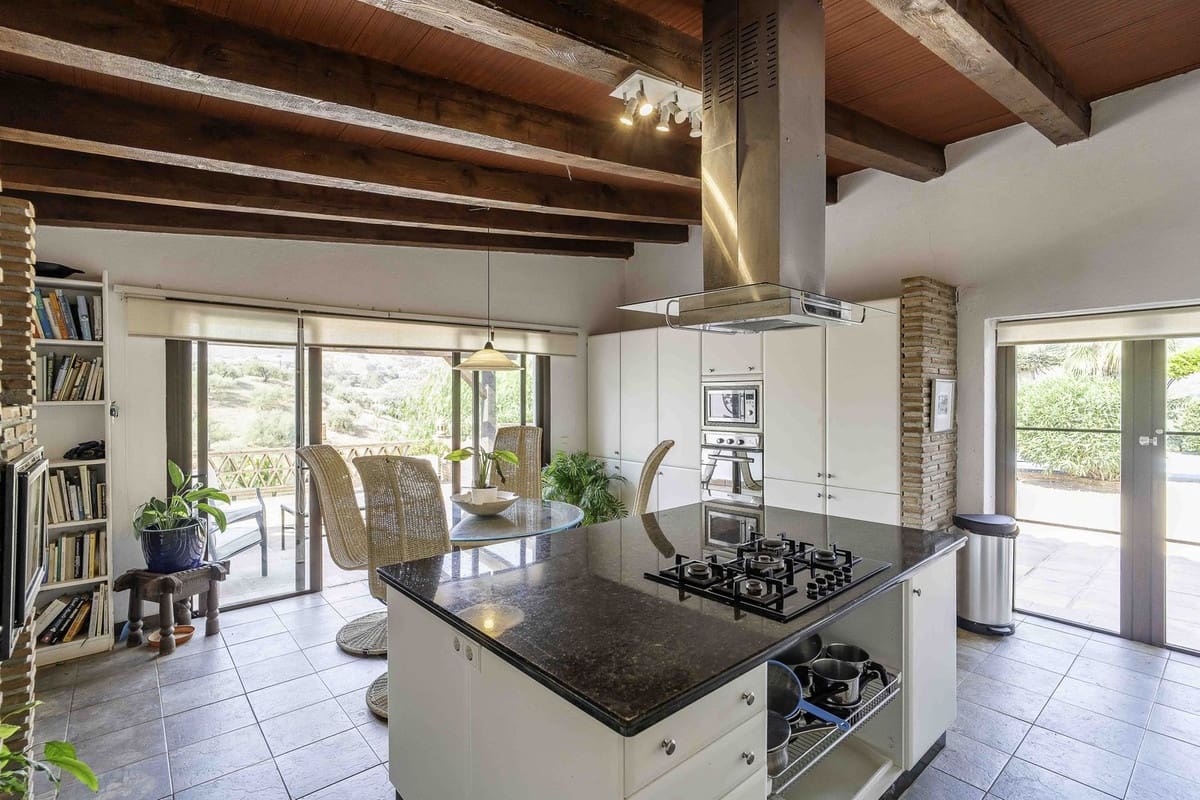 6 camera da letto Villa in vendita in Entrerrios con piscina garage - 1.195.000 € (Rif: 9200102)