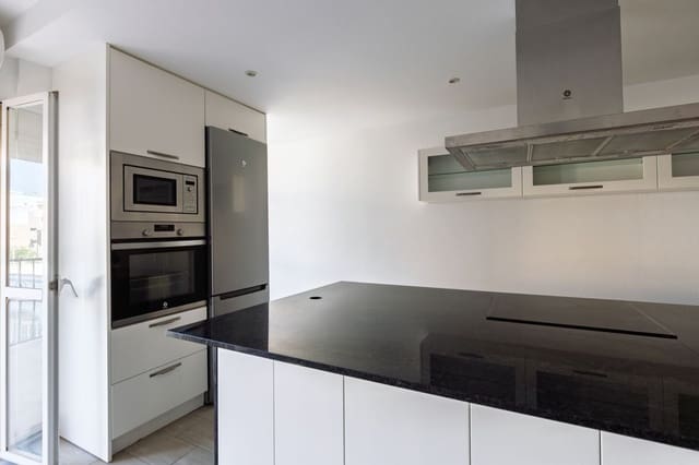 3 Zimmer Apartment zu verkaufen in Fuengirola mit Garage - 369.000 € (Ref: 9274144)