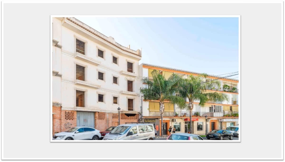 Local Comercial de 10 habitaciones en Alhaurín el Grande en venta - 1.580.000 € (Ref: 9279623)