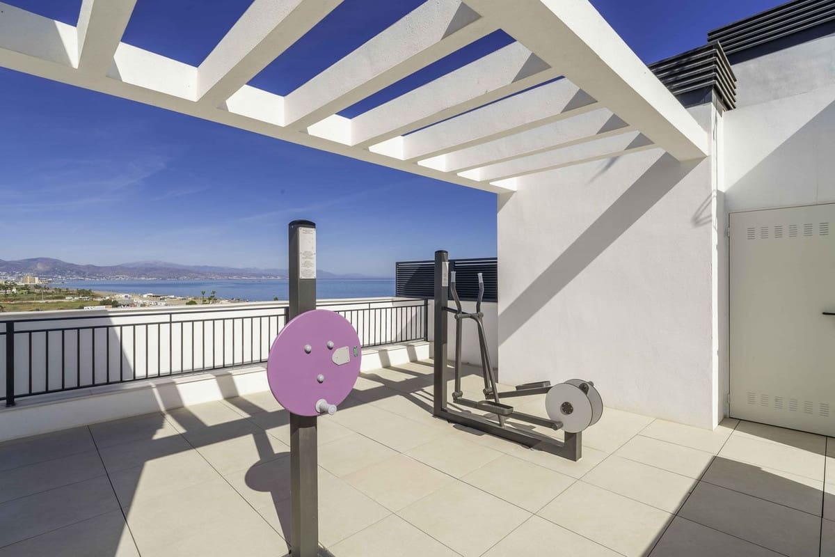 4 soveværelse Penthouse til salg i Torremolinos med swimmingpool garage - € 2.180.000 (Ref: 9289659)