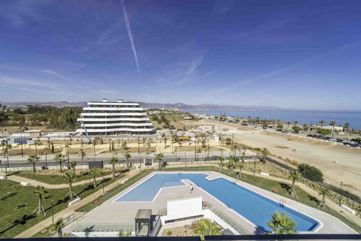 4 soveværelse Penthouse til salg i Torremolinos med swimmingpool garage - € 2.180.000 (Ref: 9289659)