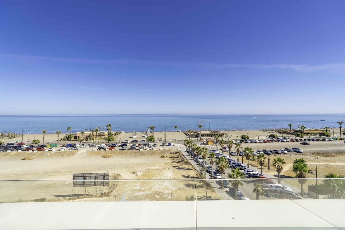 4 soveværelse Penthouse til salg i Torremolinos med swimmingpool garage - € 2.180.000 (Ref: 9289659)