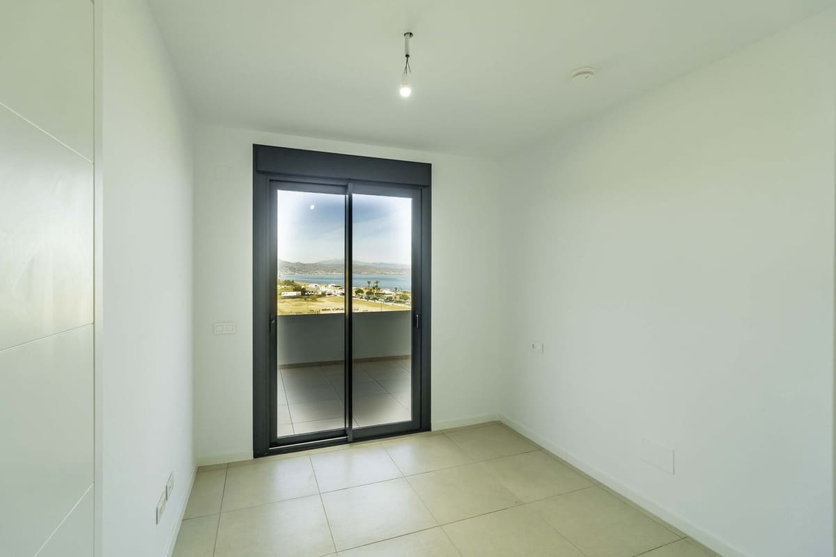 4 soveværelse Penthouse til salg i Torremolinos med swimmingpool garage - € 2.180.000 (Ref: 9289659)
