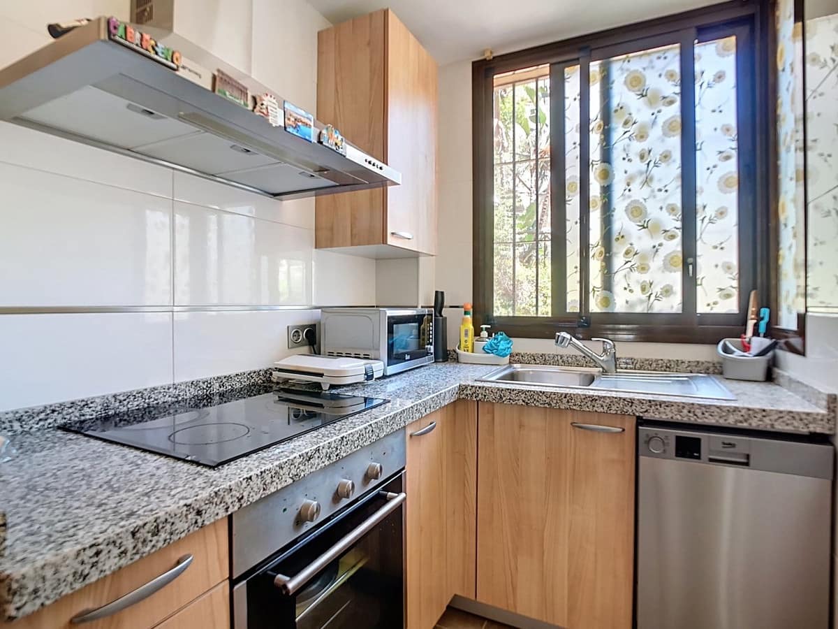 2 Zimmer Apartment zu verkaufen in La Cala de Mijas mit Pool Garage - 279.900 € (Ref: 9319953)