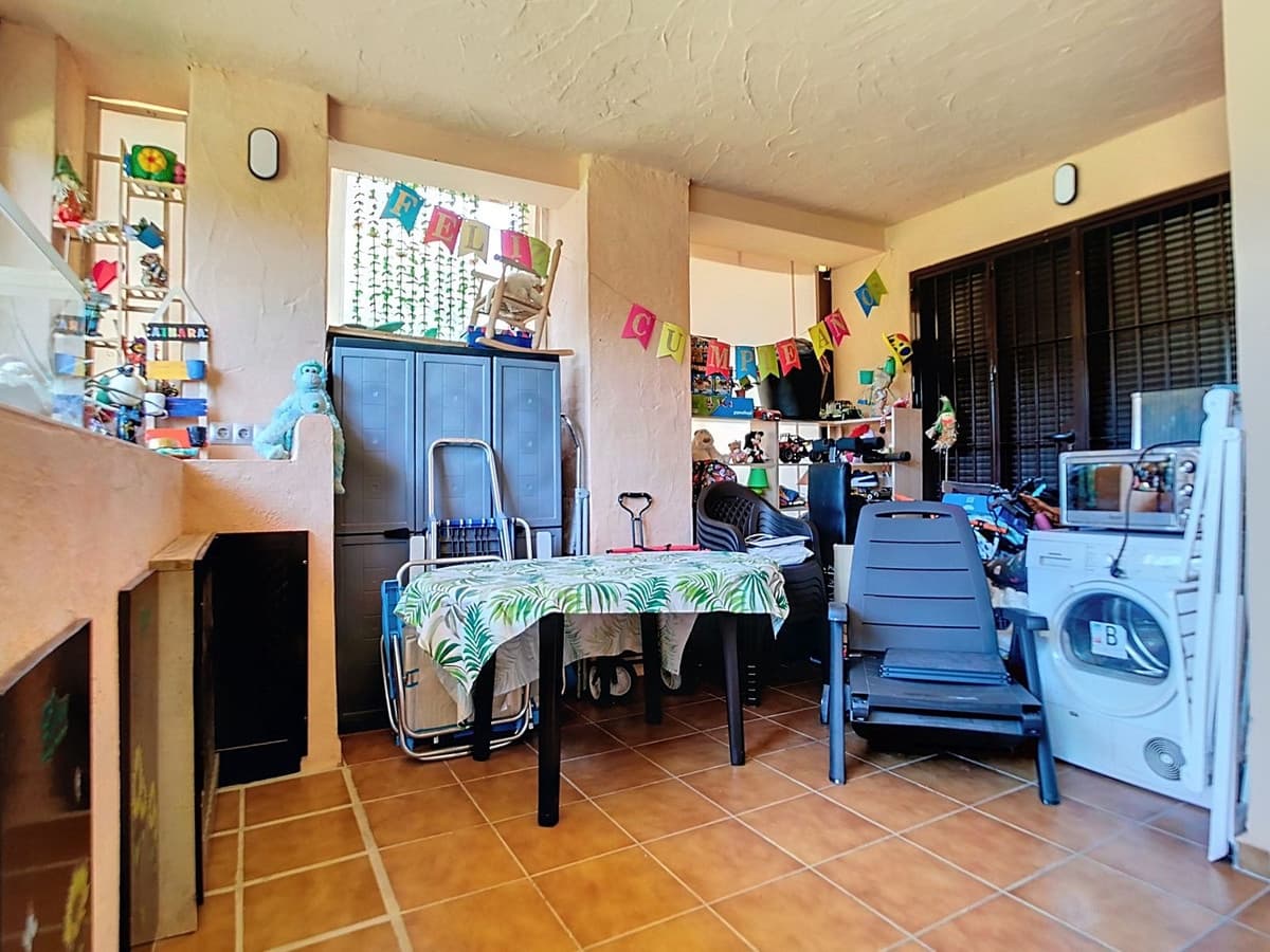 2 Zimmer Apartment zu verkaufen in La Cala de Mijas mit Pool Garage - 279.900 € (Ref: 9319953)