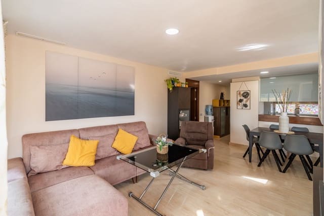 2 makuuhuone Huoneisto myytävänä paikassa La Cala de Mijas, Mijas mukana uima-altaan 
autotalli - 357 000 € (Ref: 9325641)