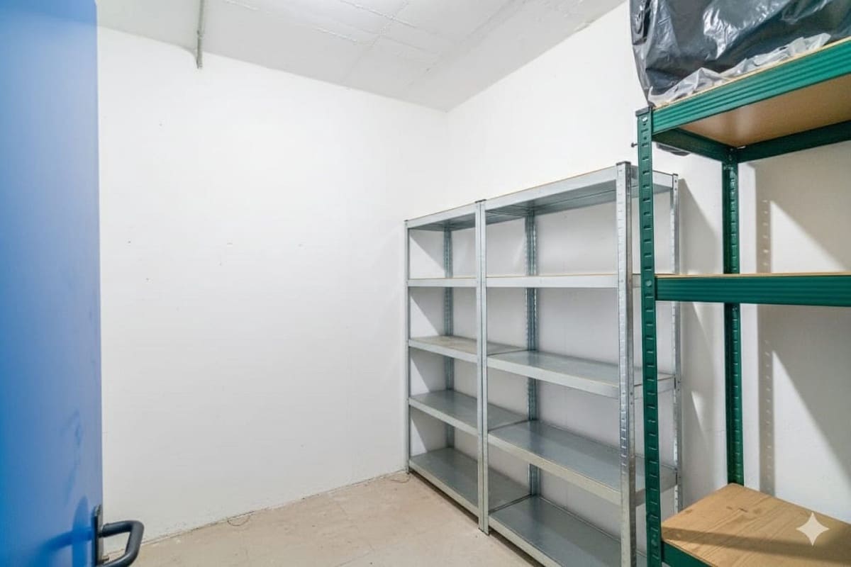 2 makuuhuone Huoneisto myytävänä paikassa La Cala de Mijas mukana uima-altaan 
autotalli - 357 000 € (Ref: 9325641)