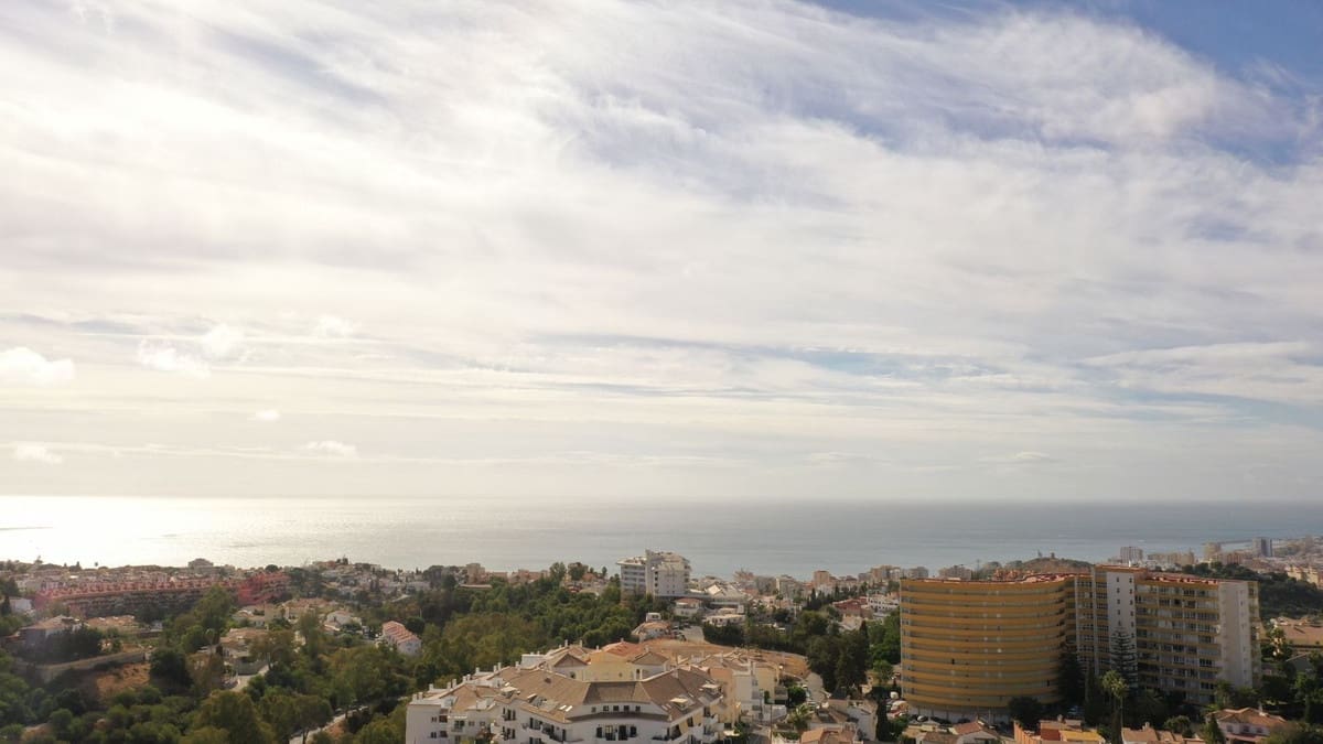 2 sypialnia Apartament na sprzedaż w Fuengirola z basenem garażem - 455 000 € (Ref: 9355326)