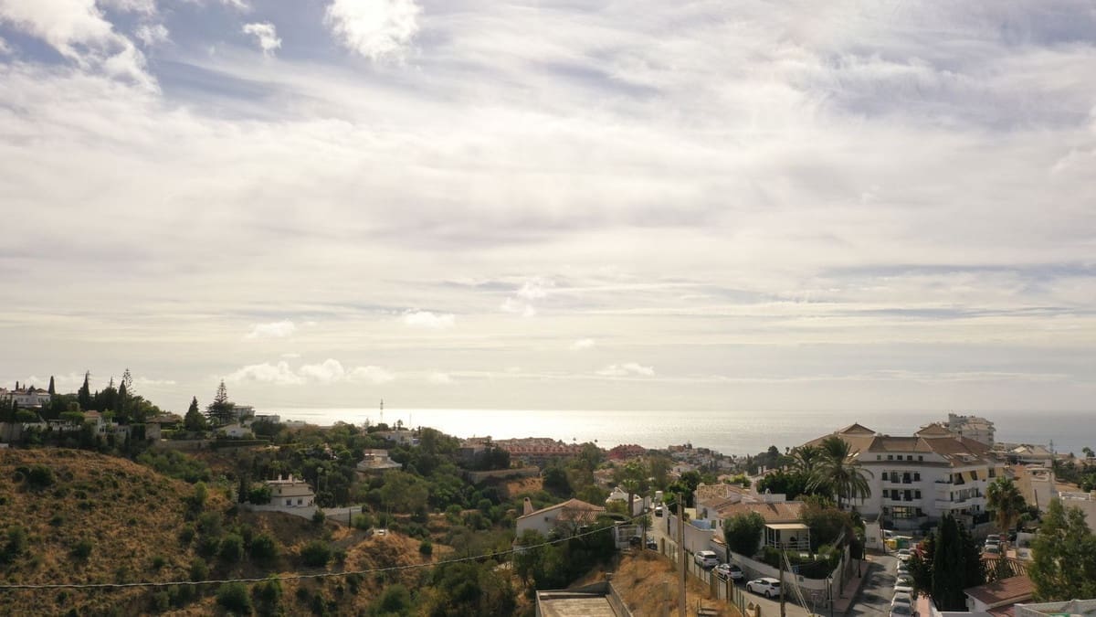 2 sypialnia Apartament na sprzedaż w Fuengirola z basenem garażem - 455 000 € (Ref: 9355326)