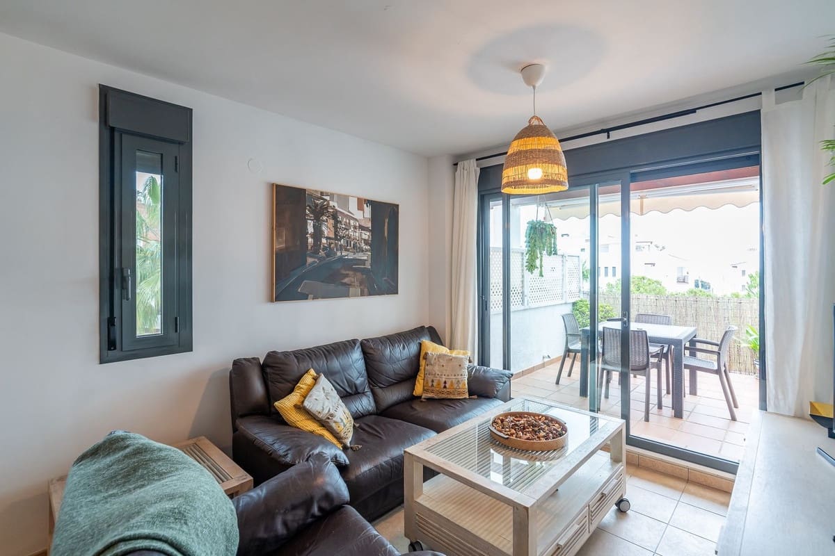 3 Zimmer Apartment zu verkaufen in La Cala de Mijas mit Pool Garage - 389.000 € (Ref: 9393442)