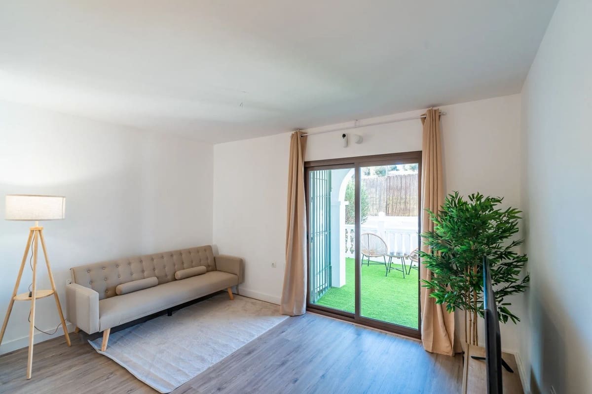 2 Zimmer Haus zu verkaufen in Mijas mit Pool Garage - 319.000 € (Ref: 9402577)