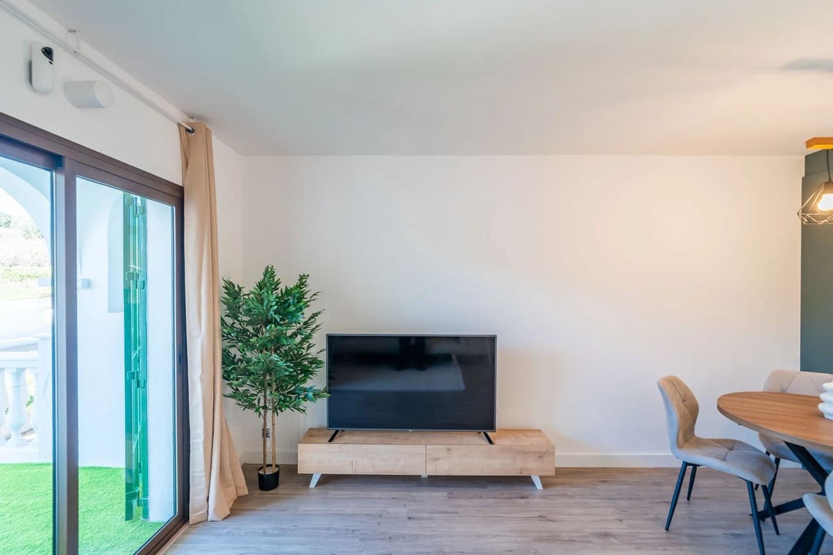 2 bedroom Townhouse for sale in Mijas with pool garage - € 315,000 (Ref: 9402577)