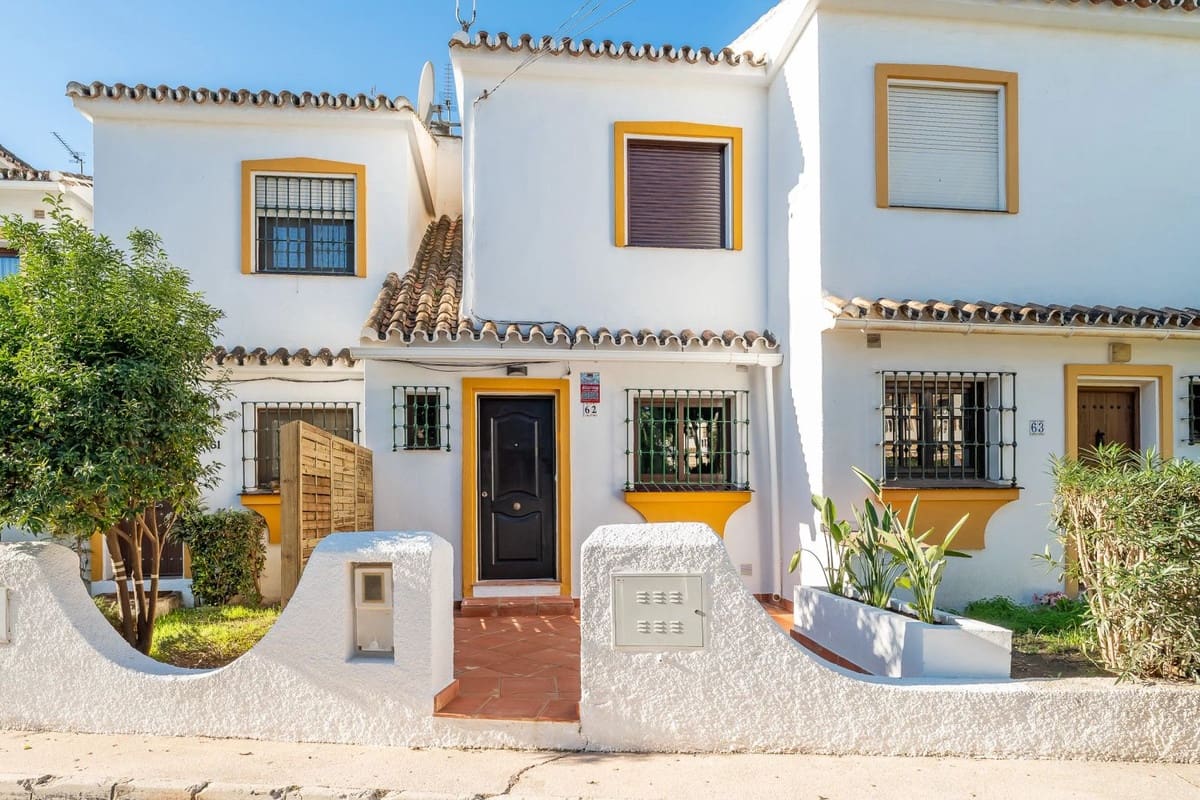 2 bedroom Townhouse for sale in Mijas with pool garage - € 315,000 (Ref: 9402577)
