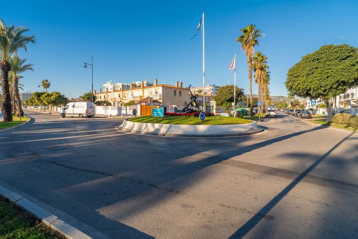 5 chambre Maison de Ville à vendre à Torremolinos avec garage - 750 000 € (Ref: 9409770)