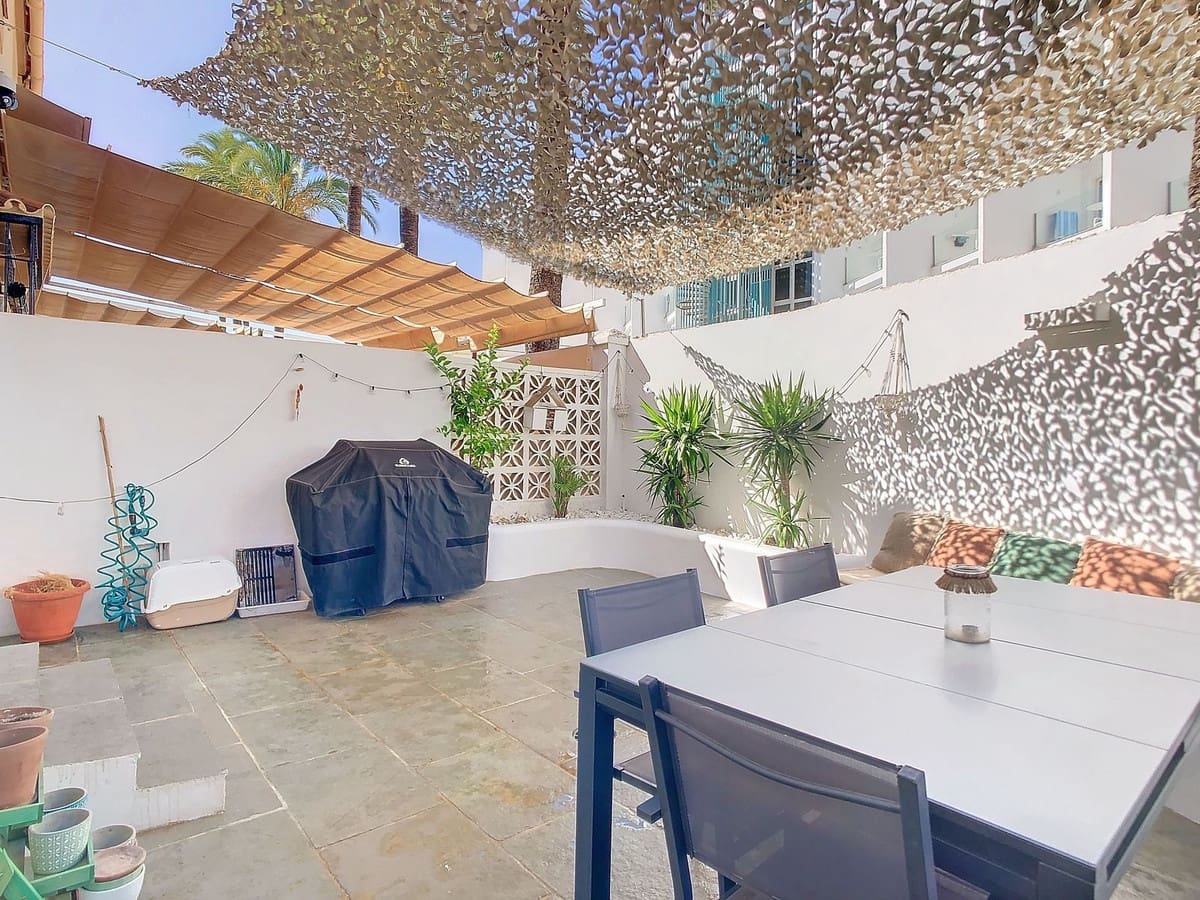 5 chambre Maison de Ville à vendre à Torremolinos avec garage - 750 000 € (Ref: 9409770)