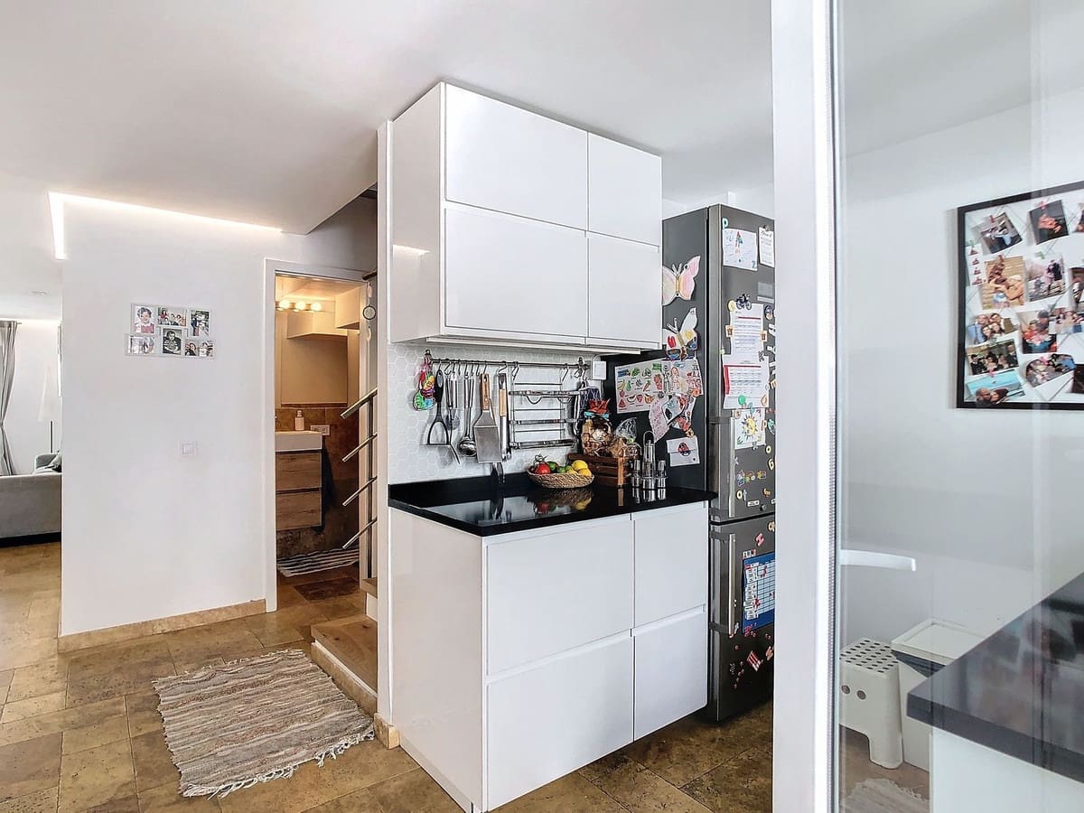 5 chambre Maison de Ville à vendre à Torremolinos avec garage - 750 000 € (Ref: 9409770)