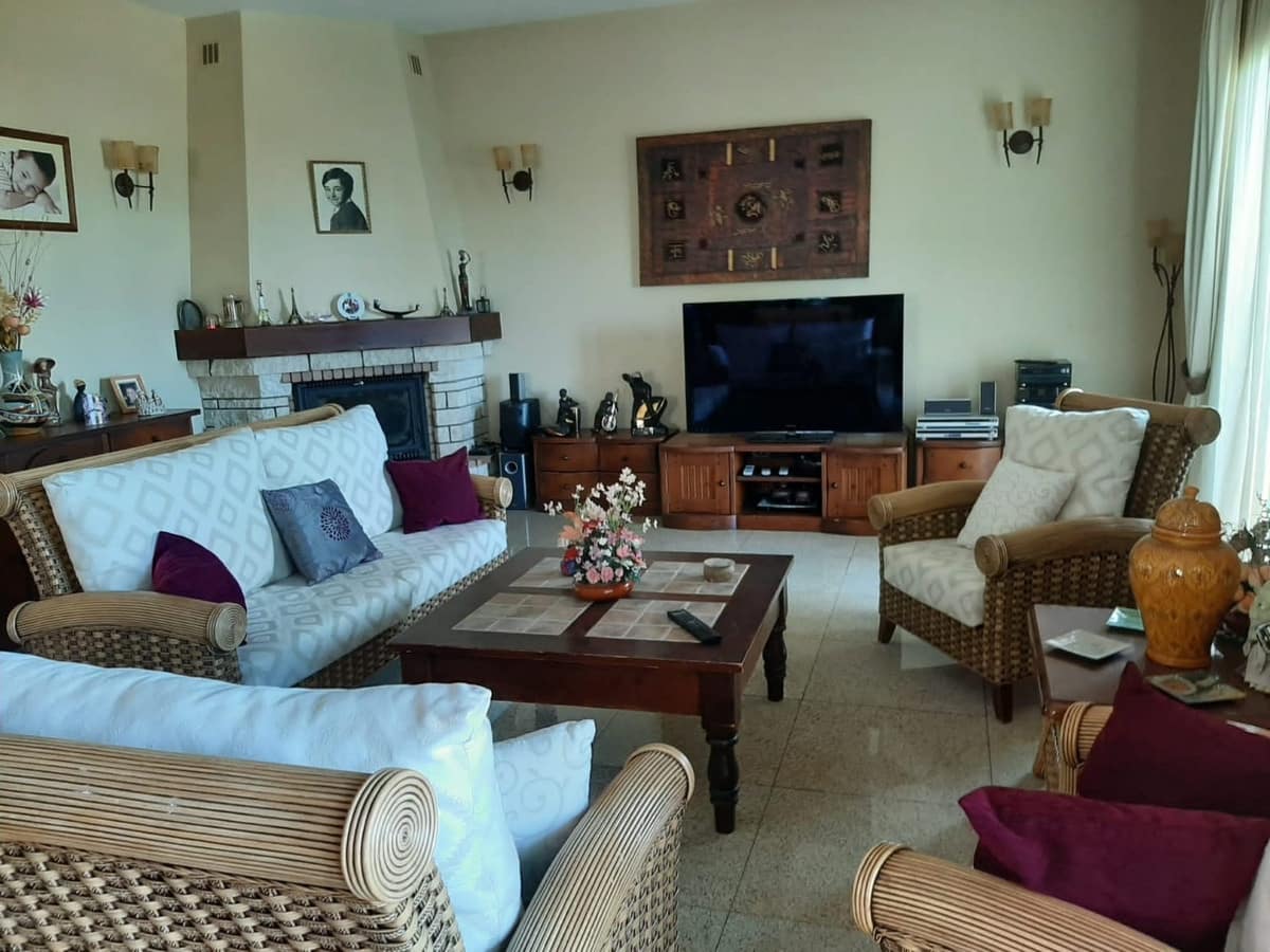 4 chambre Villa/Maison à vendre à Mijas avec piscine garage - 900 000 € (Ref: 9412685)