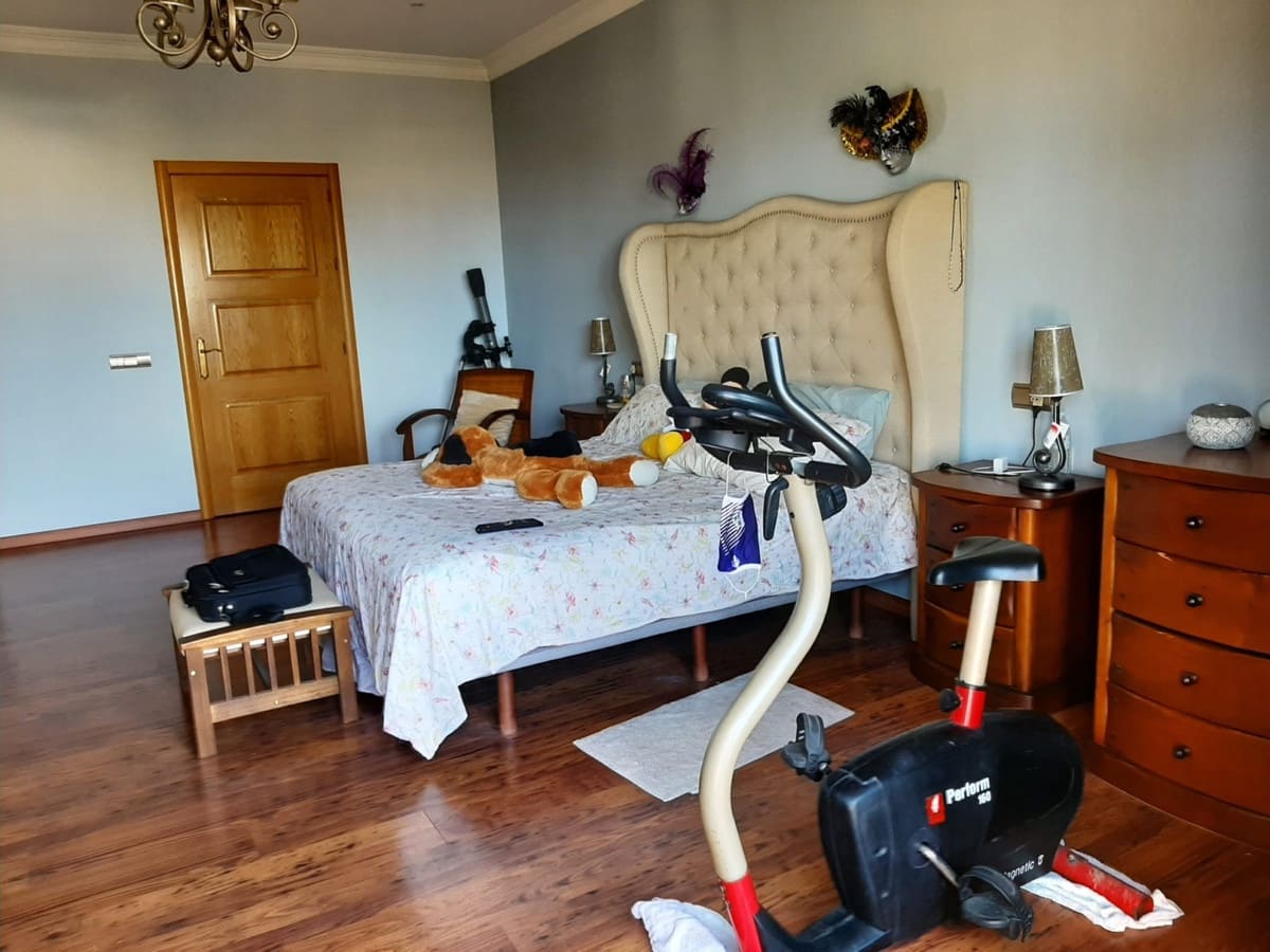 4 chambre Villa/Maison à vendre à Mijas avec piscine garage - 900 000 € (Ref: 9412685)