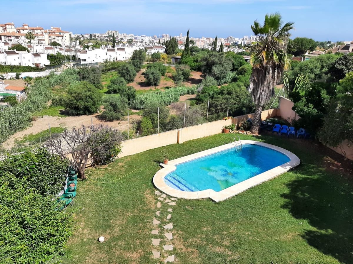 4 soveværelse Villa til salg i Mijas med swimmingpool garage - € 950.000 (Ref: 9412685)