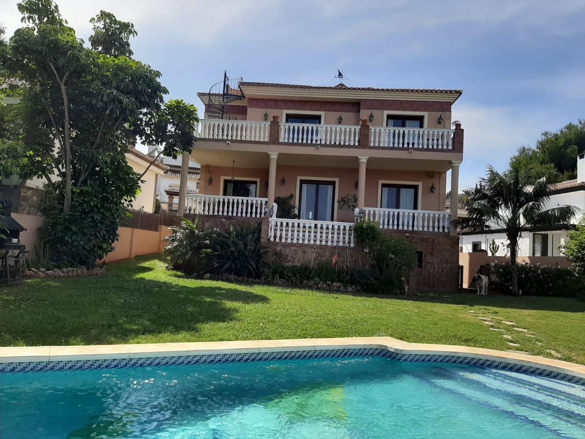 4 slaapkamer Villa te koop in Mijas met zwembad garage - € 950.000 (Ref: 9412685)