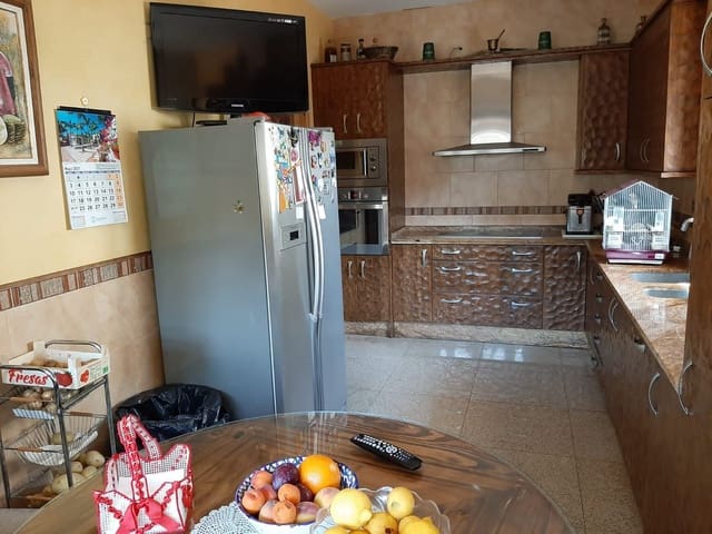 4 soveværelse Villa til salg i Mijas med swimmingpool garage - € 950.000 (Ref: 9412685)