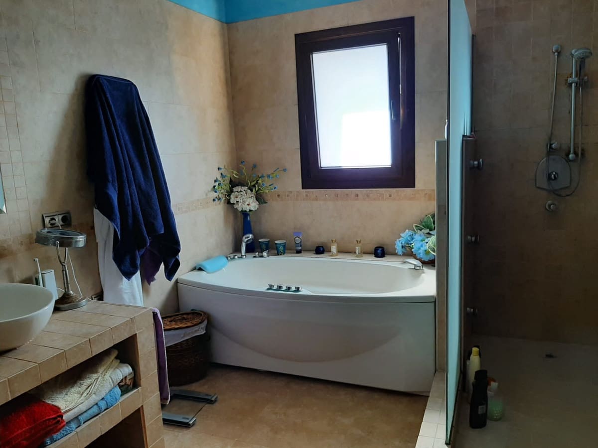 4 slaapkamer Villa te koop in Mijas met zwembad garage - € 950.000 (Ref: 9412685)