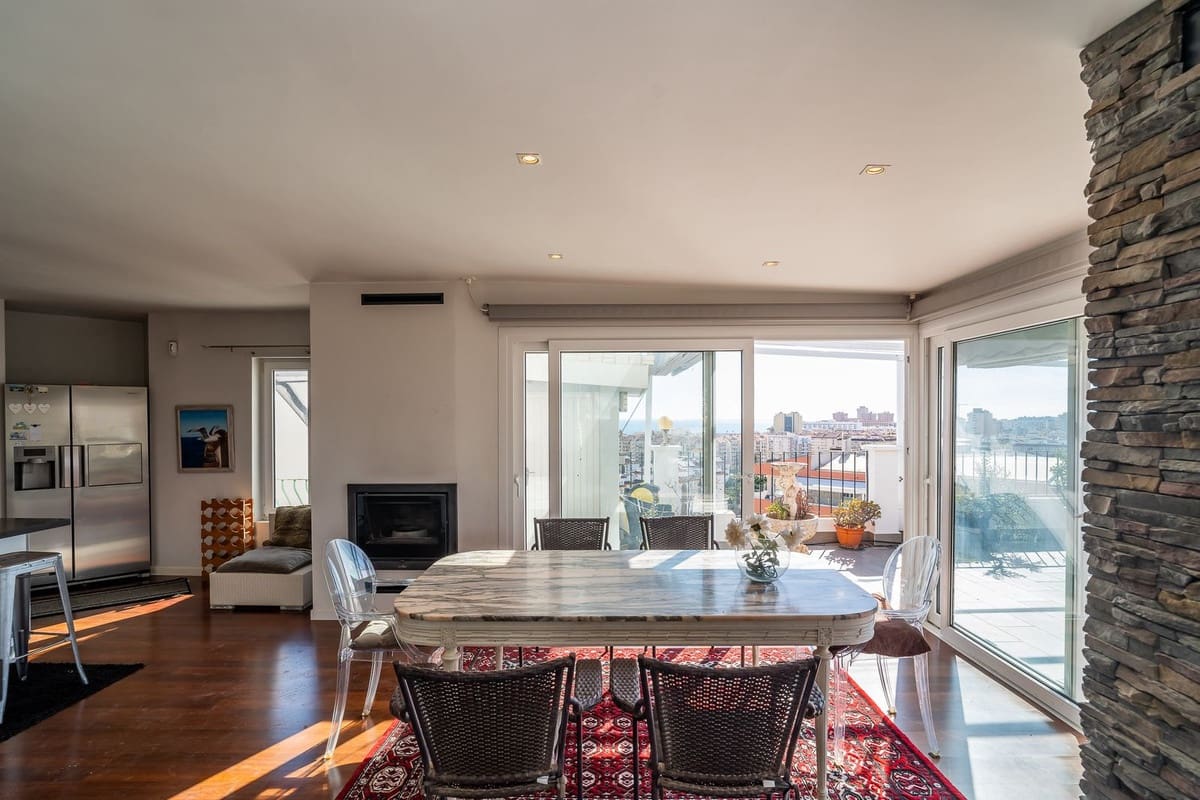 3 sovrum Takvåning till salu i Fuengirola med pool garage - 1 250 000 € (Ref: 9444892)