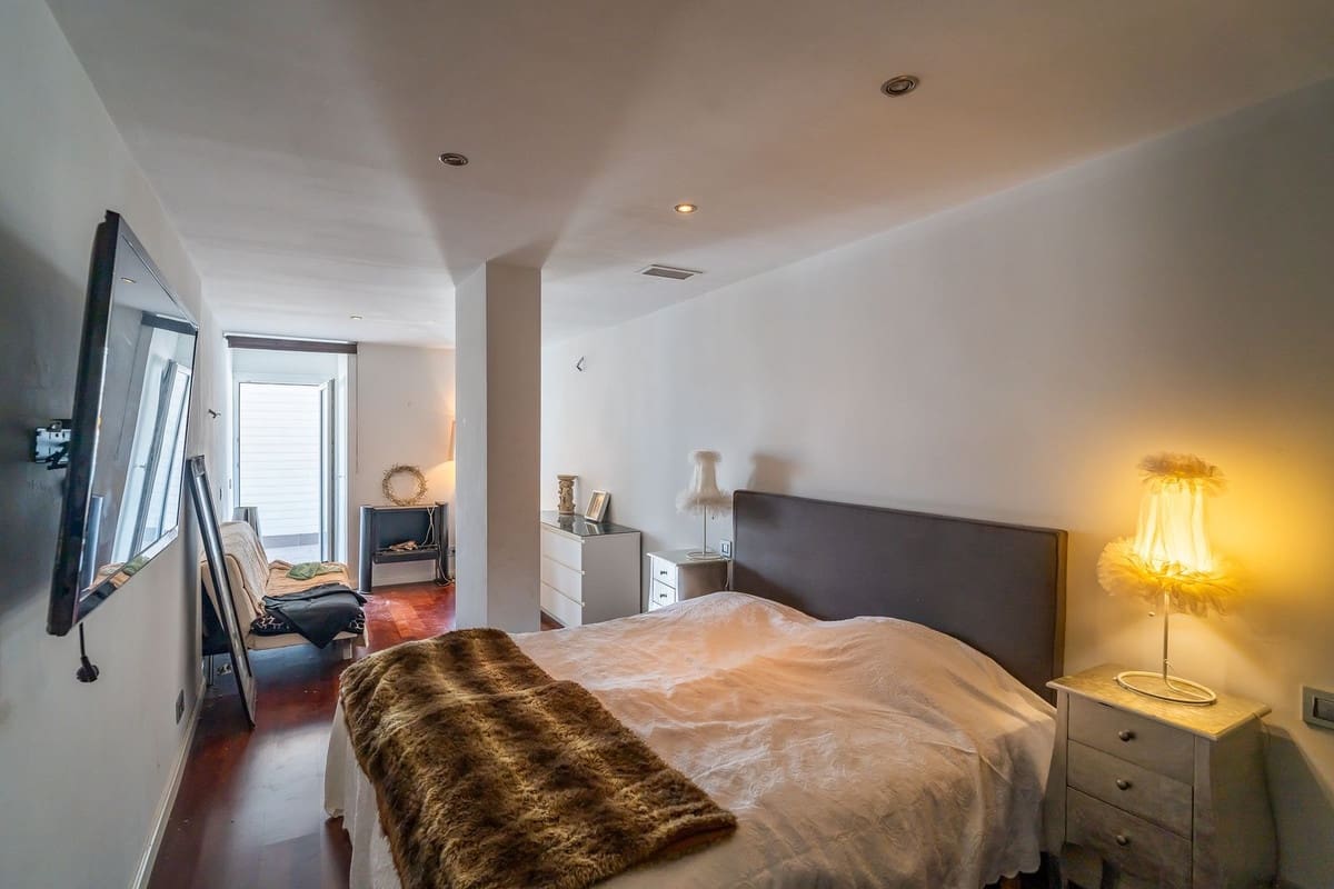 3 sypialnia Penthouse na sprzedaż w Fuengirola z basenem garażem - 1 250 000 € (Ref: 9444892)