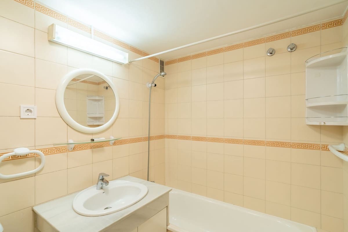 Apartamento de 3 habitaciones en Fuengirola en venta - 319.000 € (Ref: 9445529)