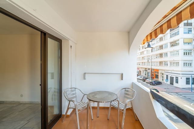 Apartamento de 3 habitaciones en Fuengirola en venta - 319.000 € (Ref: 9445529)