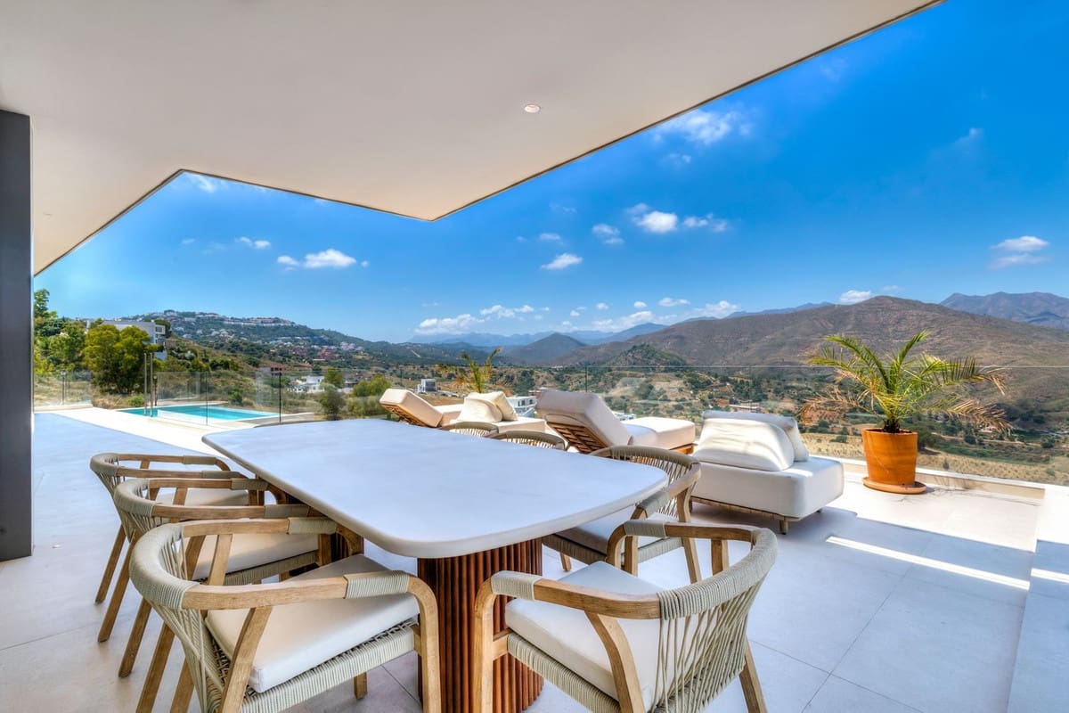 5 chambre Villa/Maison à vendre à Mijas Golf avec piscine garage - 3 100 000 € (Ref: 9450664)