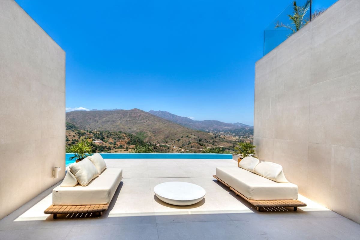 5 chambre Villa/Maison à vendre à Mijas Golf avec piscine garage - 3 100 000 € (Ref: 9450664)