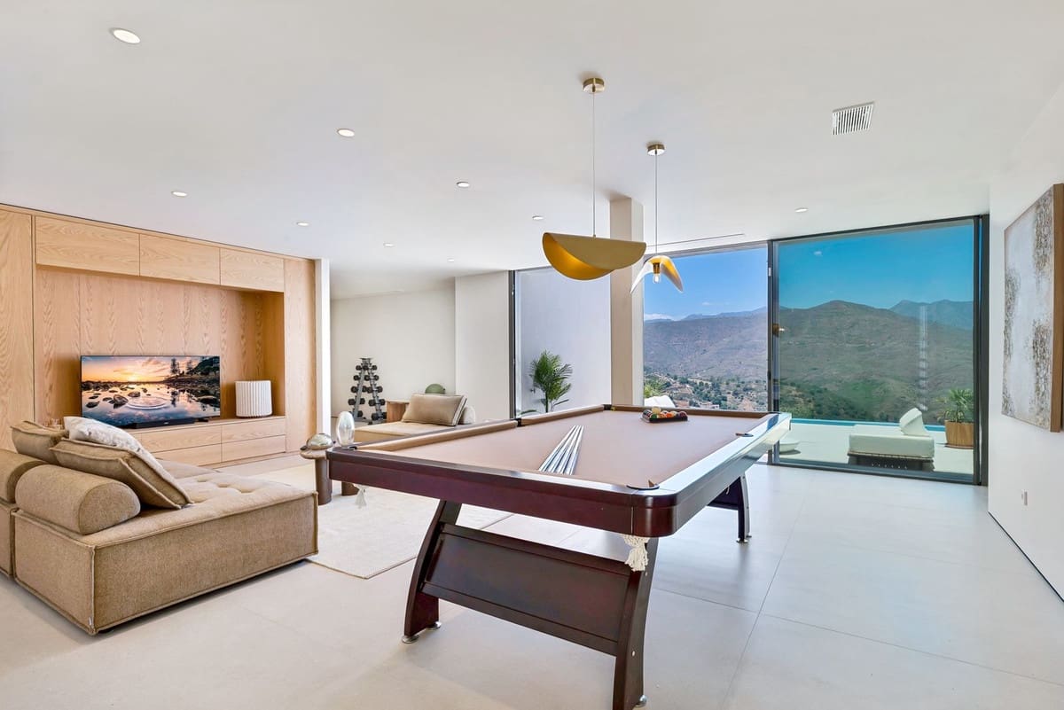 5 chambre Villa/Maison à vendre à Mijas Golf avec piscine garage - 3 100 000 € (Ref: 9450664)